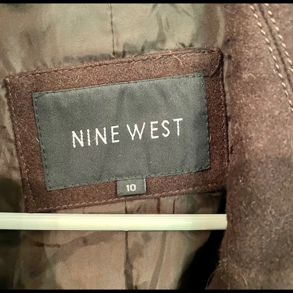 ✨ 3 items for 15% off bundle ✨ Nine West button up dark brown jacket - Picture 2 of 2